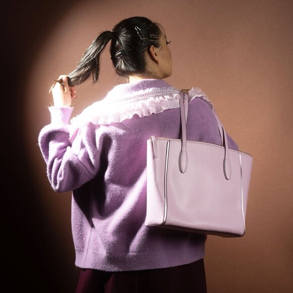 Cute Kate Lavender Lilac Leather Tote Bag - Picture 1 of 10